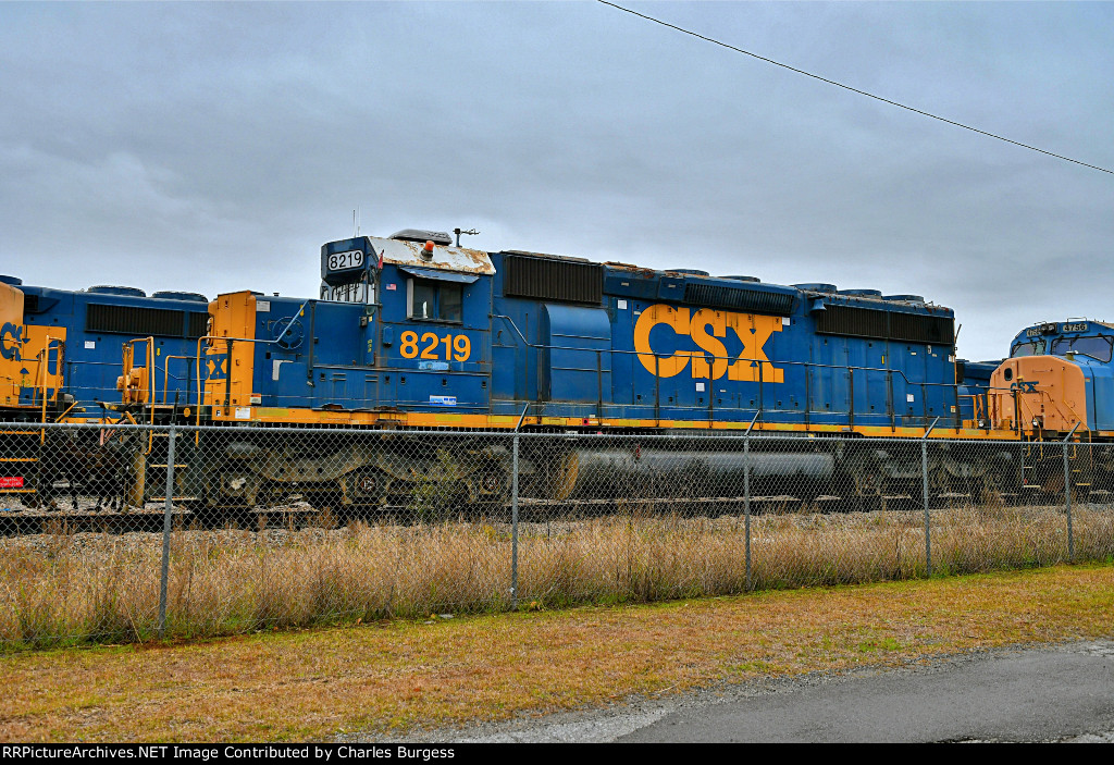 CSX 8219